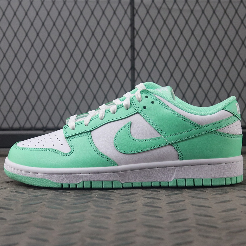 나이키 덩크 로우 그린 글로우 DD1503-105
