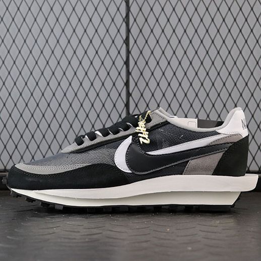 나이키 X 사카이 LD 와플 블랙 BV0073-001