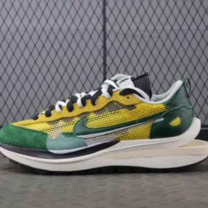 나이키 X 사카이 베이퍼와플 투어 옐로우 & 골지 그린 CV1363-700