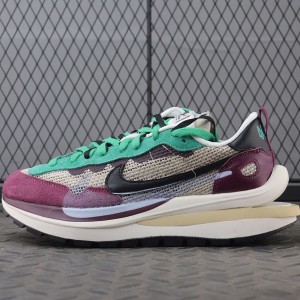 나이키 X 사카이 베이퍼와플 스트링 빌런 레드 DD3035-200