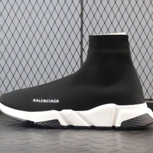 발렌시아가 스피드러너 오레오