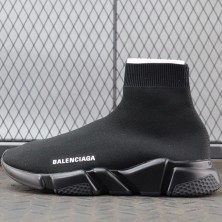 발렌시아가 스피드러너 올블랙