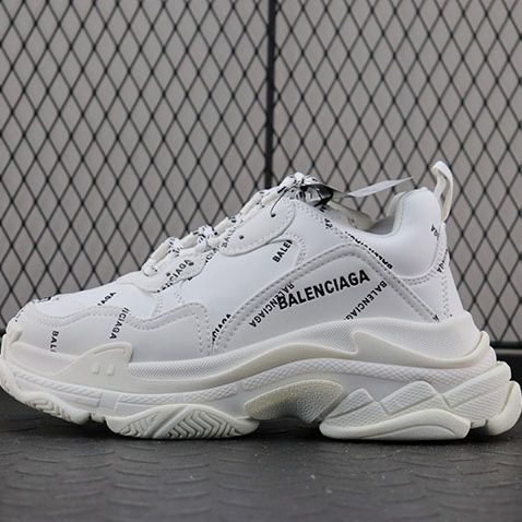 발렌시아가 트리플에스 스니커즈 올오버 로고 화이트