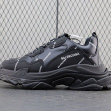 발렌시아가 트리플에스 스니커즈 올오버 로고 블랙