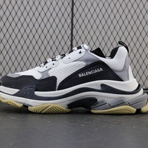 발렌시아가 트리플에스 스니커즈 검흰