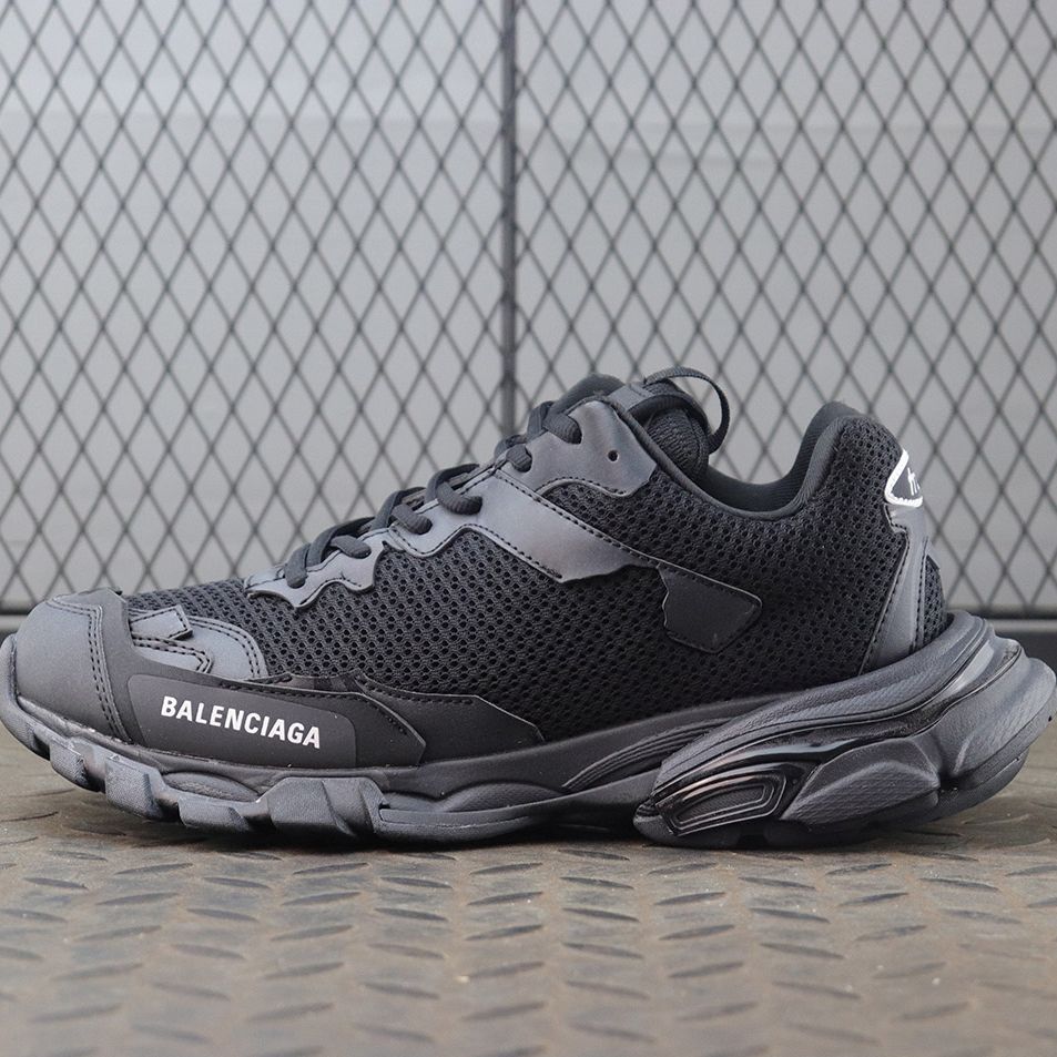 발렌시아가 트랙 스니커즈 3.0 블랙