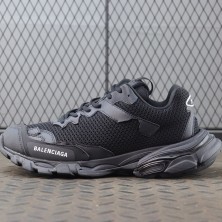 발렌시아가 트랙 스니커즈 3.0 블랙