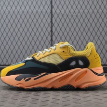 아디다스 이지부스트 700 썬