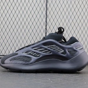 아디다스 이지부스트 700 알바