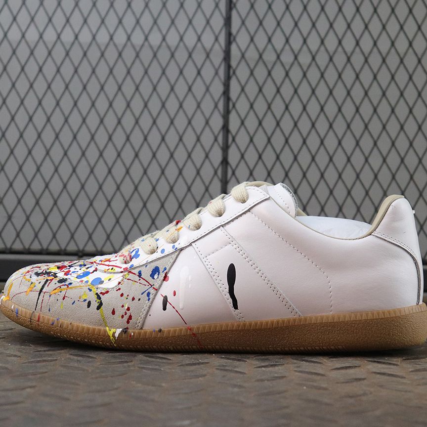 메종마르지엘라 독일군 레플리카 페인트 레더 스니커즈