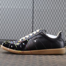 메종마르지엘라 독일군 레플리카 페인트 레더 스니커즈 블랙