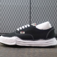 메종미하라야스히로 베이커 반스 스니커즈