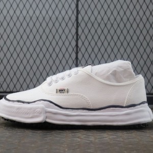 메종미하라야스히로 베이커 반스 스니커즈