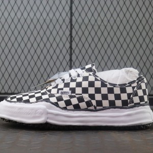 메종미하라야스히로 베이커 반스 스니커즈