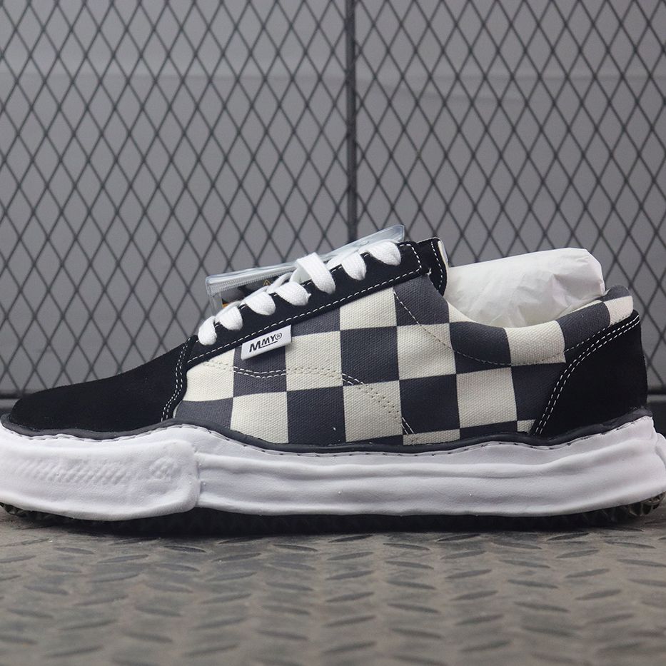 메종미하라야스히로 베이커 반스 스니커즈