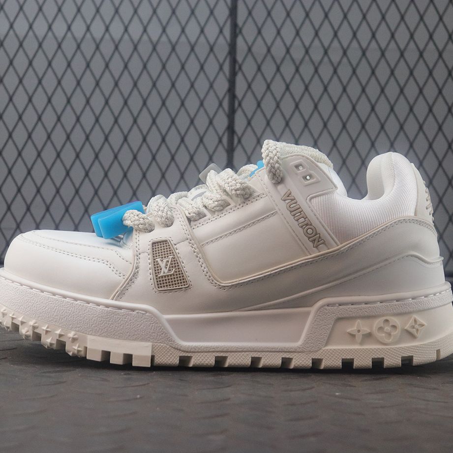 루이비통 LV 트레이너 스니커즈