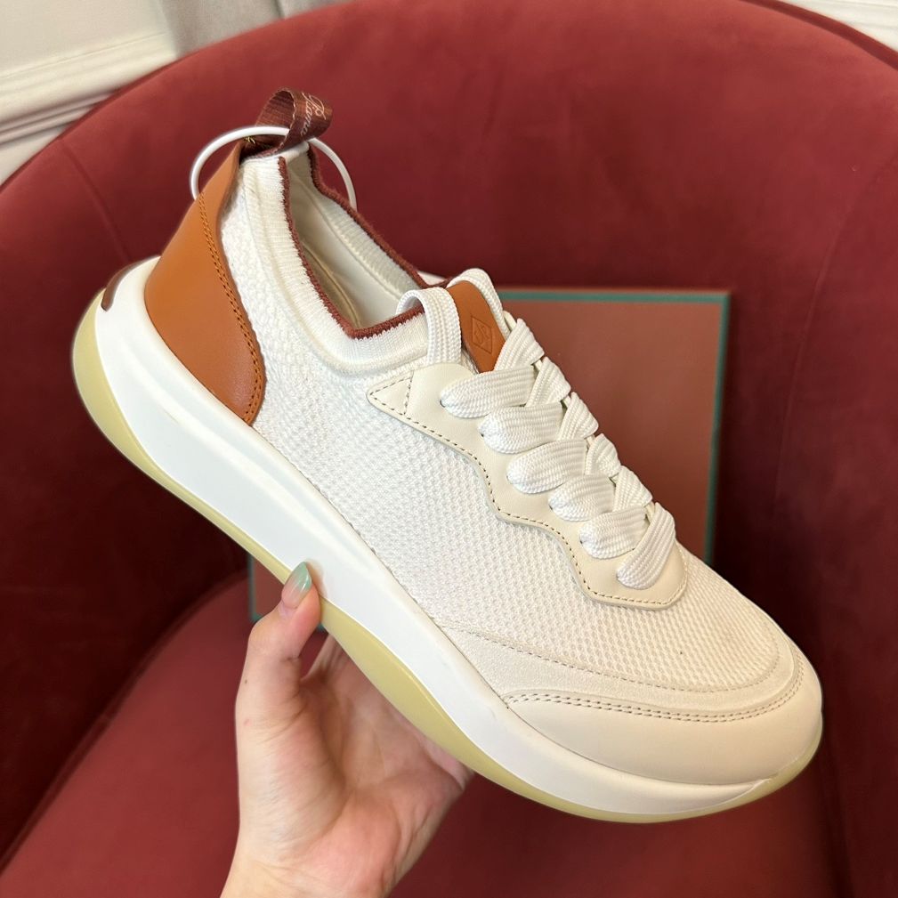 로로피아나 워크 위시 스니커즈