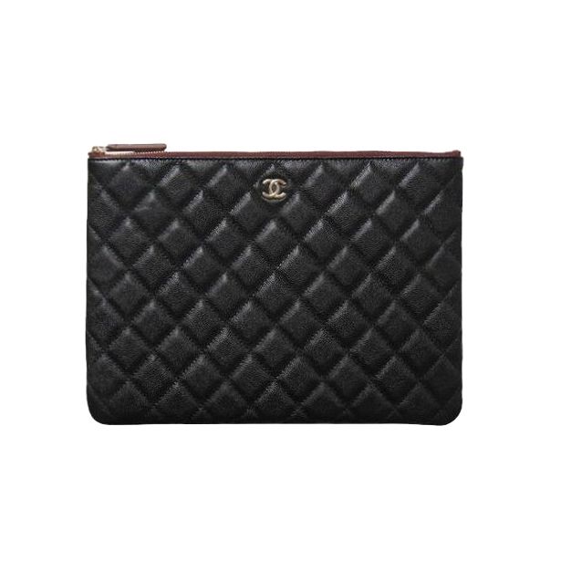 A82545 샤넬 캐비어 클래식 클러치 미듐 금장