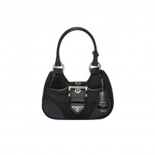 1BA381 프라다 문 패딩 나파 레더 문백