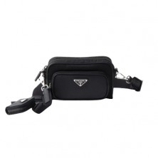 2VH172 프라다 리나일론 사피아노 레더 숄더백