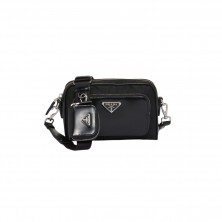 2VH172 프라다 리나일론 브러쉬드 레더 숄더백