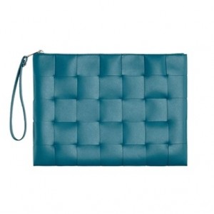 649616 보테가베네타 인트레치아토 라지 파우치