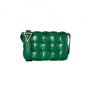 591970 보테가베네타 패딩 카세트백