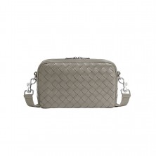 755923 보테가베네타 인트레치아토 카메라백