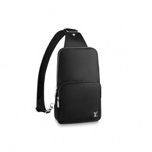 M30443 루이비통 타이가 에비뉴 슬링백